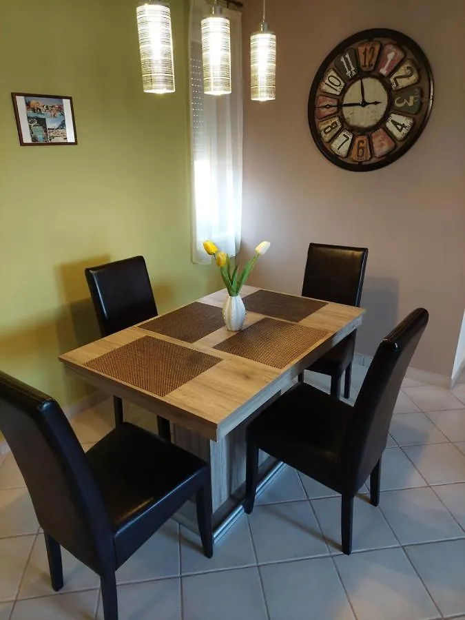 Samuci Apartman Hajdúszoboszló